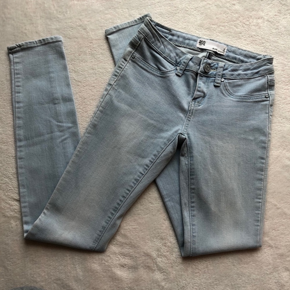 RSQ JEANS Miami Jeggings size 0 light wash